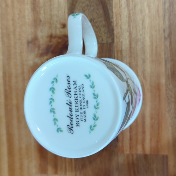 Vintage Roy Kirkham Redoute Roses British Tea Cup Mug Fine Bone China 4" 1996 - Picture 6 of 6